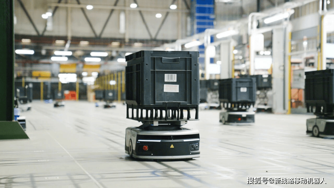 极智嘉2025斩获拉美地区超6亿订单！阿童木机器人冲刺港交所